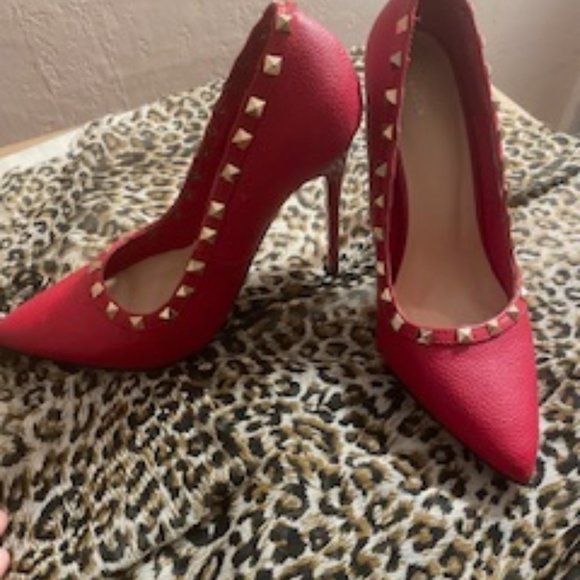 women’s shoes heels beautiful red - Picture 1 of 3